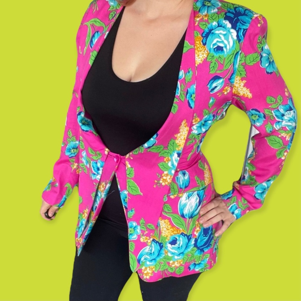 Vtg Adrienne Vittadini 100% silk Hot pink floral blazer long collar size 4